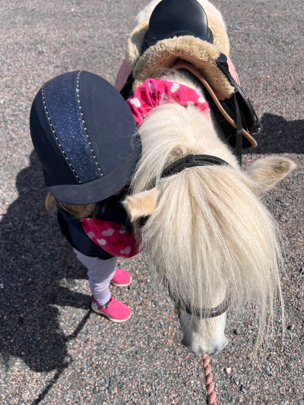 Kan man curla ett barn för&nbsp;mycket?